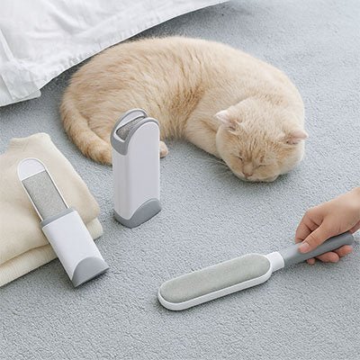 Brosse anti poil | PetClean - univers des chats